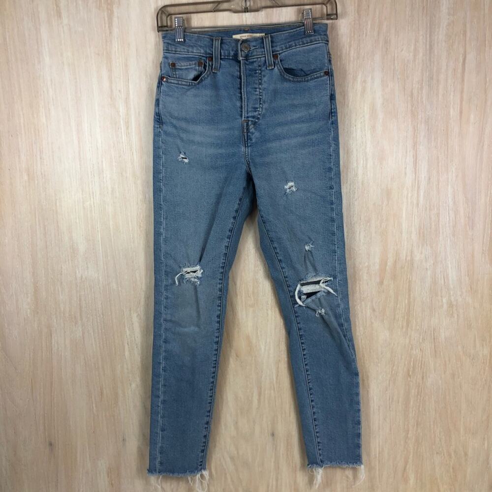 Levi's Wedgie Skinny Distressed Fray Hem Skinny Slim High Rise Denim Jeans 26